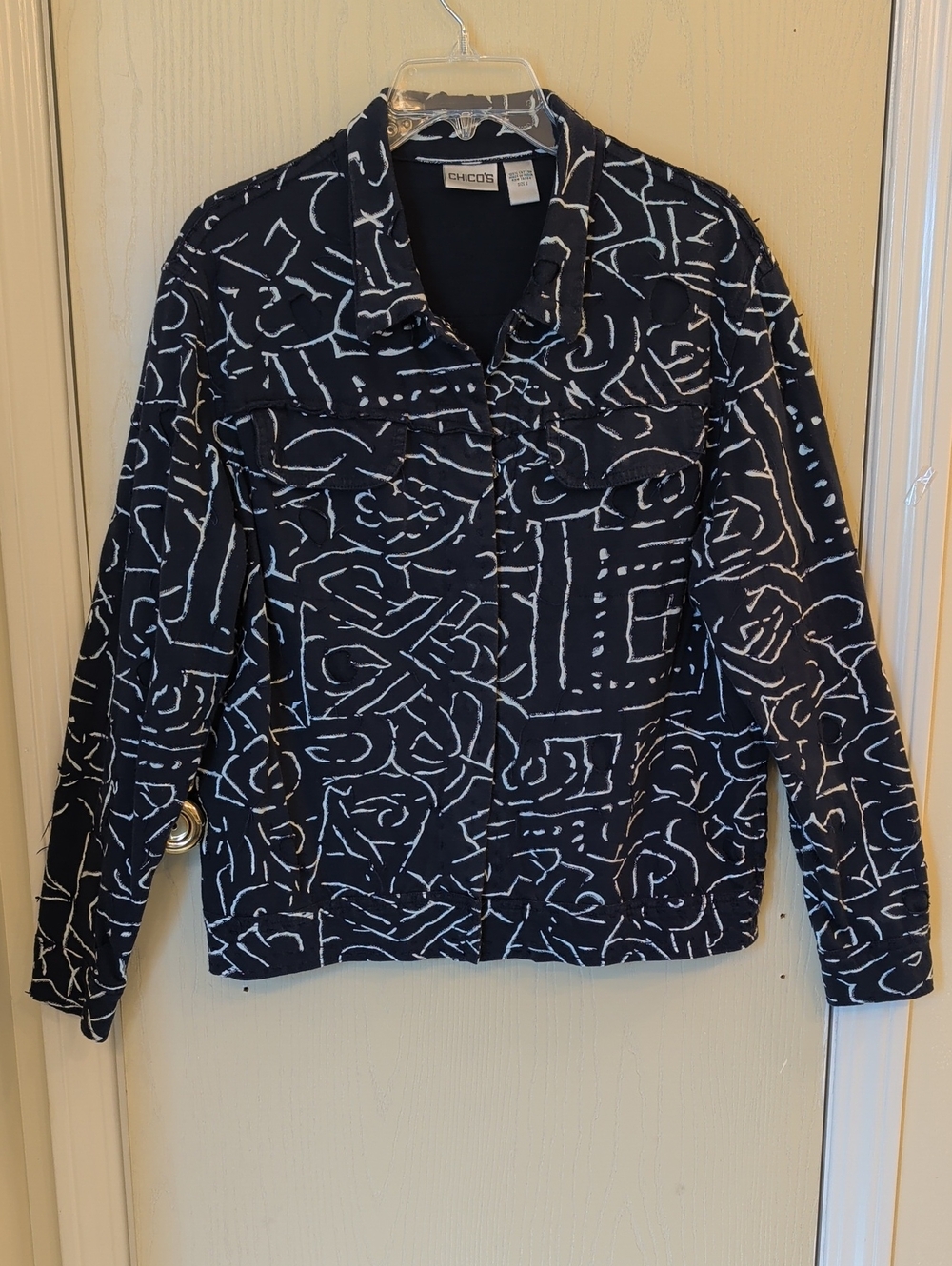 Chico's Navy & White Abstract Stretch Knit Jacket Size 2 (12/L)